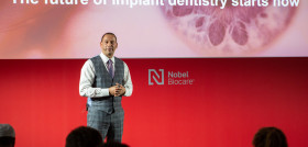 El presidente de Nobel Biocare, Hans Geiselhöringer, explicó que el nuevo sistema de implantes N1 ha sido desarrollado en colaboración con un grupo de investigadores y clínicos internacionales y h