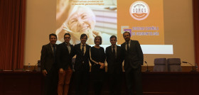 La jornada, que contó con más de 200 asistentes, incluyó un programa científico muy específico abordado por 10 conferenciantes que fueron muestra del interés que la odontogeriatría tiene actual