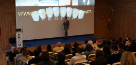 Más de un centenar de alumnos aprendieron de la mano del reconocido Dr. Newton Fahl. FOTO: Autrán Dental Academy