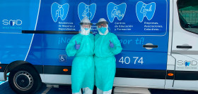 Profesionales con mascarillaOK