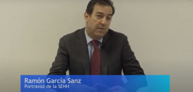 Ramón García Sanz, portavoz de la SEHH, en un momento de la presentación de la Guía HEMODENT. FOTO: SEHH