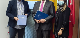 Cesar-y-ama1_colegio_higienistas_madrid_convenio2021