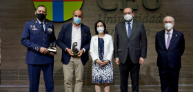 premios_defensa_CEU
