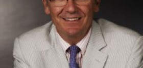 Dr. Luis Jane