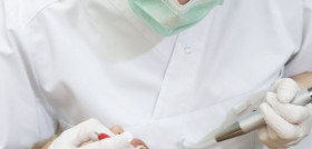 female dentist patient 2016