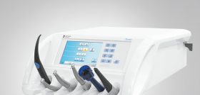 La interfaz de usuario inteligente EasyTouch es el centro de todas las funciones de las unidades de tratamiento integradas de Dentsply Sirona. FOTO: Dentsply Sirona