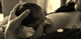 lactancia_materna_bebe_breastfeeding-g455af086c_1920