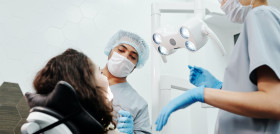 Dentistas paciente clinica pexels cedric fauntleroy 4269936