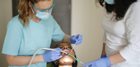 pexels_clinica_paciente_dentista_tratamiento_1
