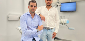 César Moreno (izda.) y el Dr. Manuel Poveda, cofundadores de QuickSmile