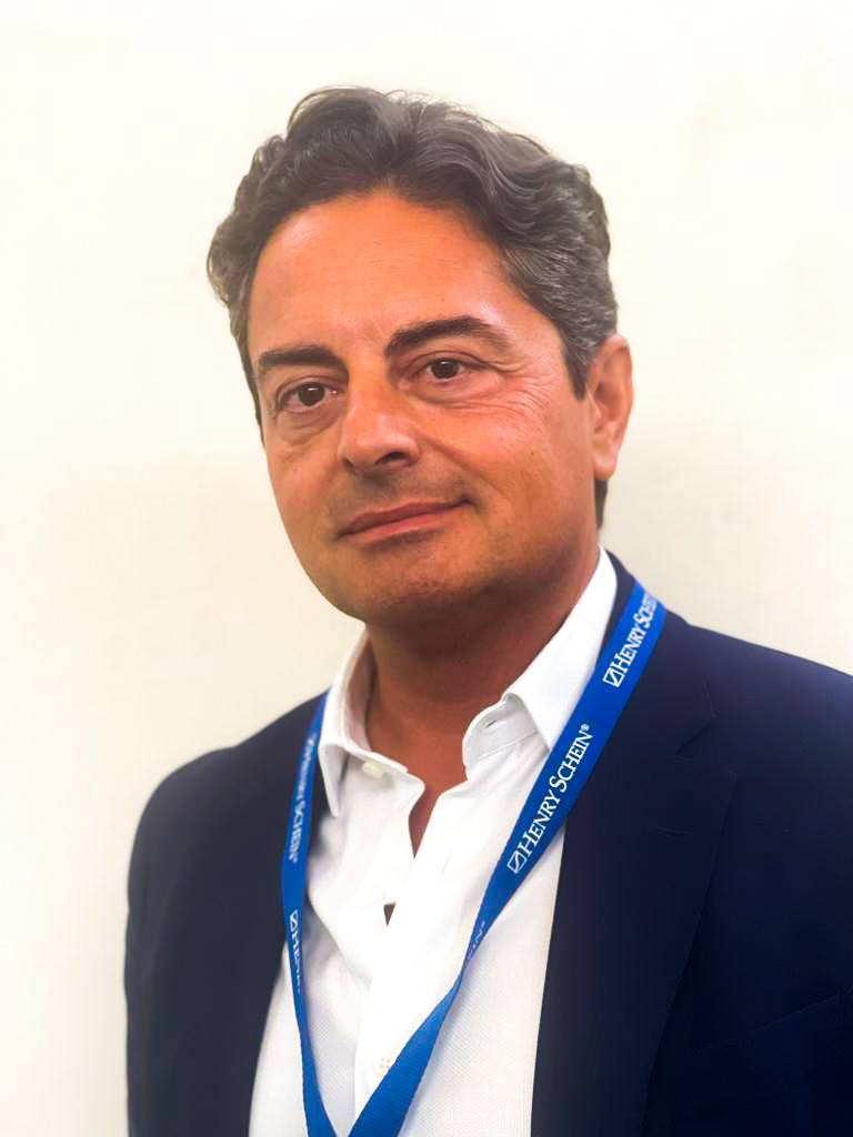 Francisco Lopez, Director de Equipamiento y Servicios del area dental de Henry Schein para la region de Iberia