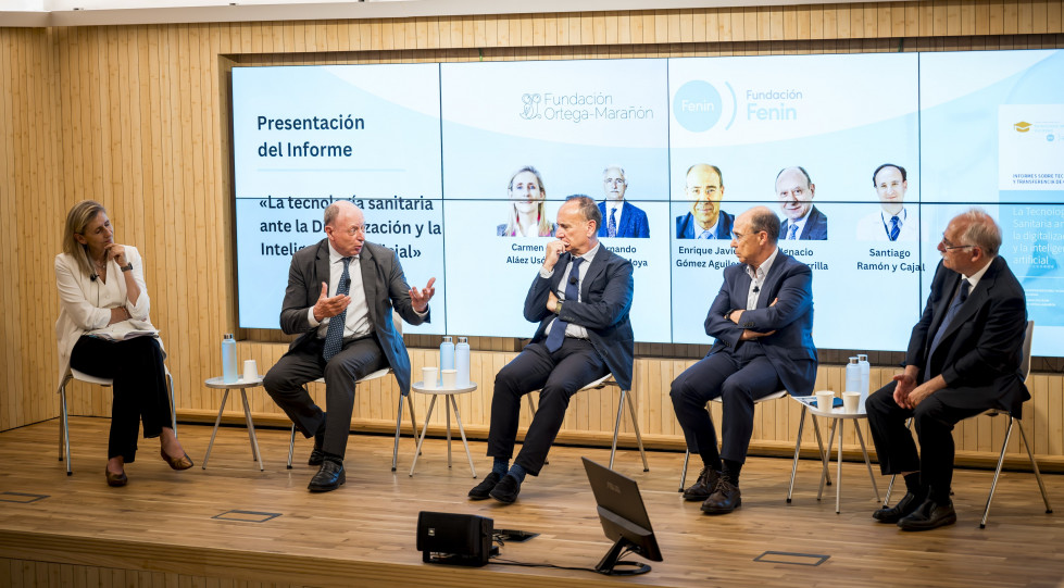 Imagen coloquio III Foro Tecnología Salud y Sociedad