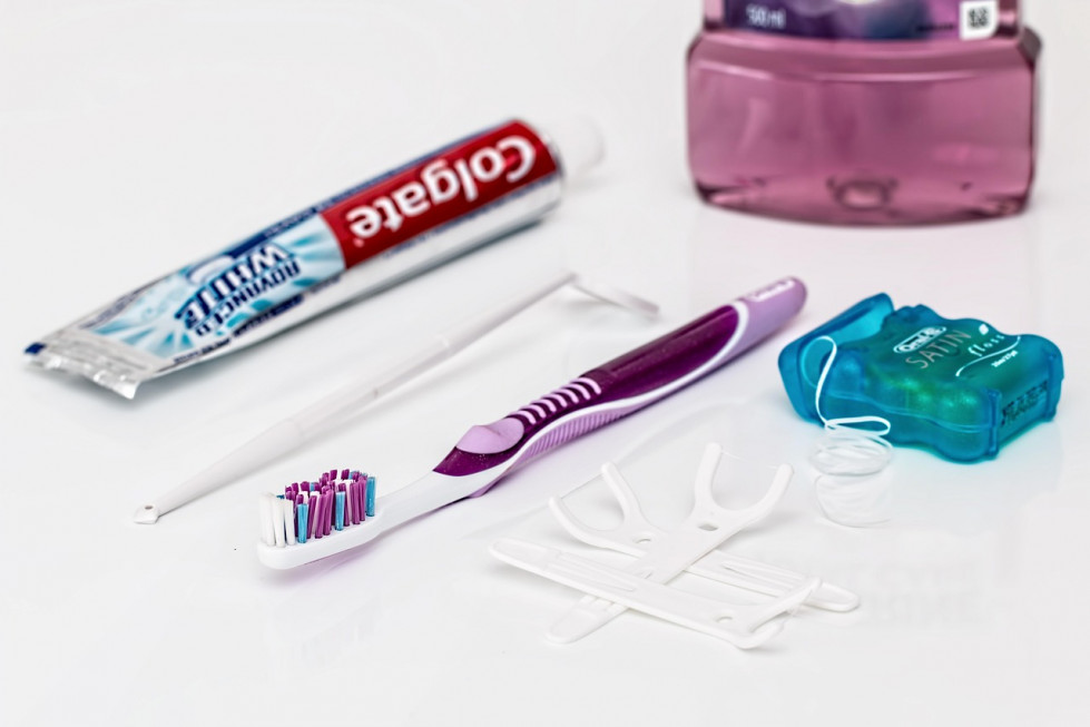 Neceser dental 842314 1280 Pixabay