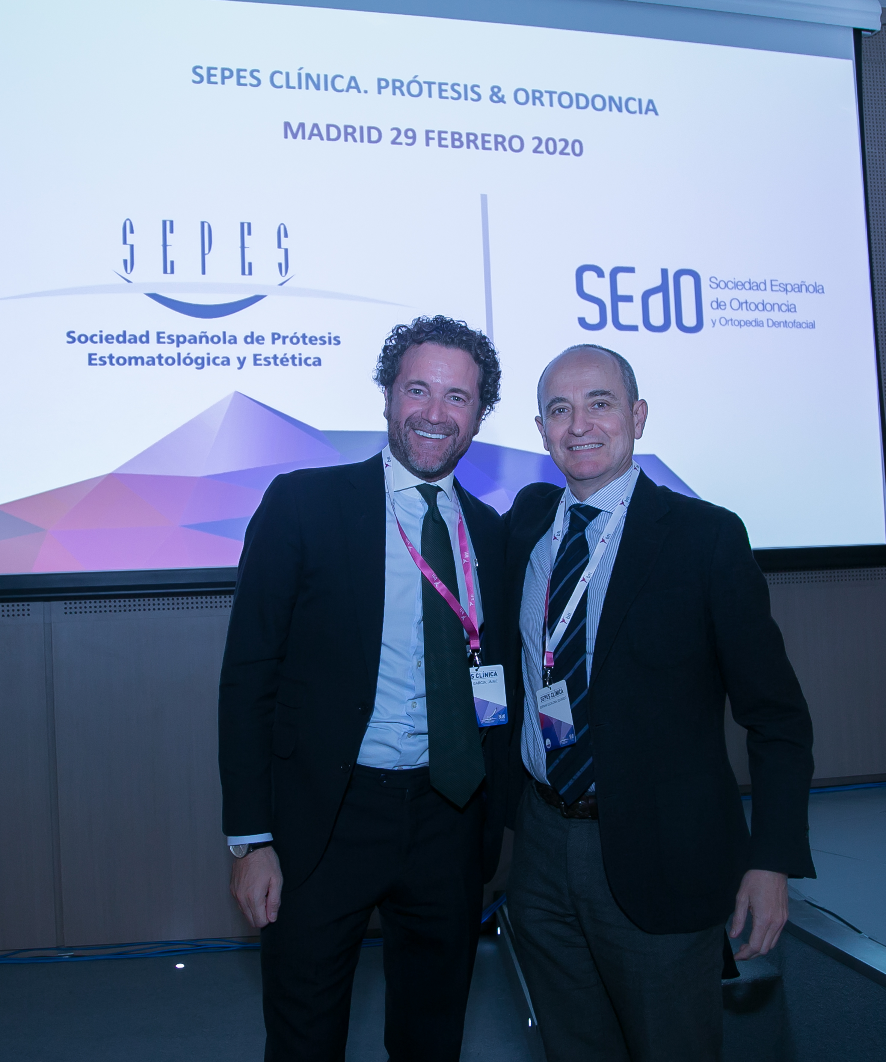 Los doctores Jaime Jiménez, de SEPES, y Eduardo Espinar, de SEDO, coordinadores del simposio. FOTO: SEPES