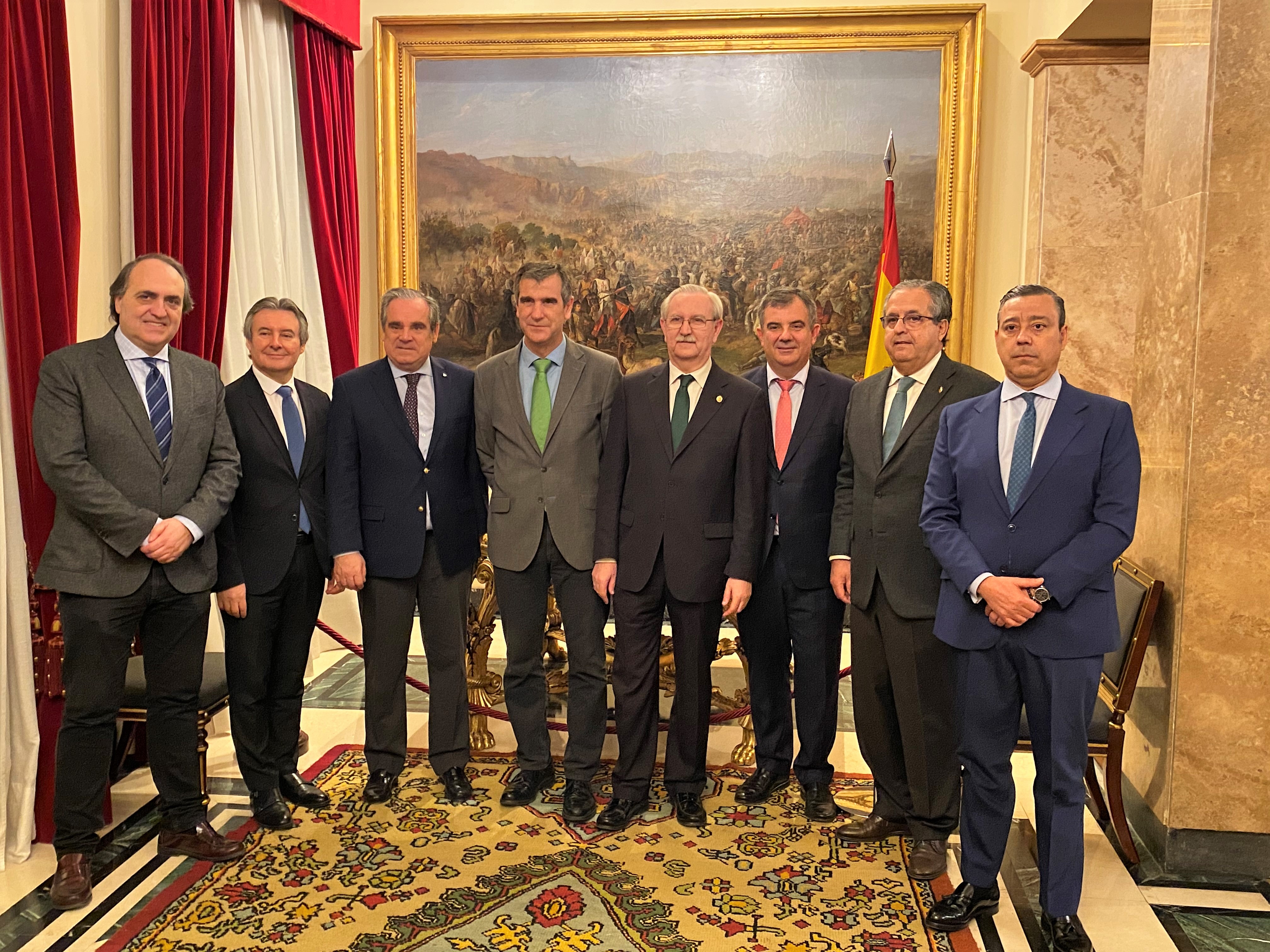 De izq. a dcha.: L. A. Calvo, R. Moreno, J. Aguilar, A. Román, S. Romero, J.M. Vázquez, A. Alarcó y O. Castro. FOTO: Consejo General de Dentistas