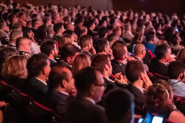 Delegados de más de 88 países comparten las mejores prácticas en la terapia con implantes dentales en el Congreso de la EAO 2019. FOTO: EAO