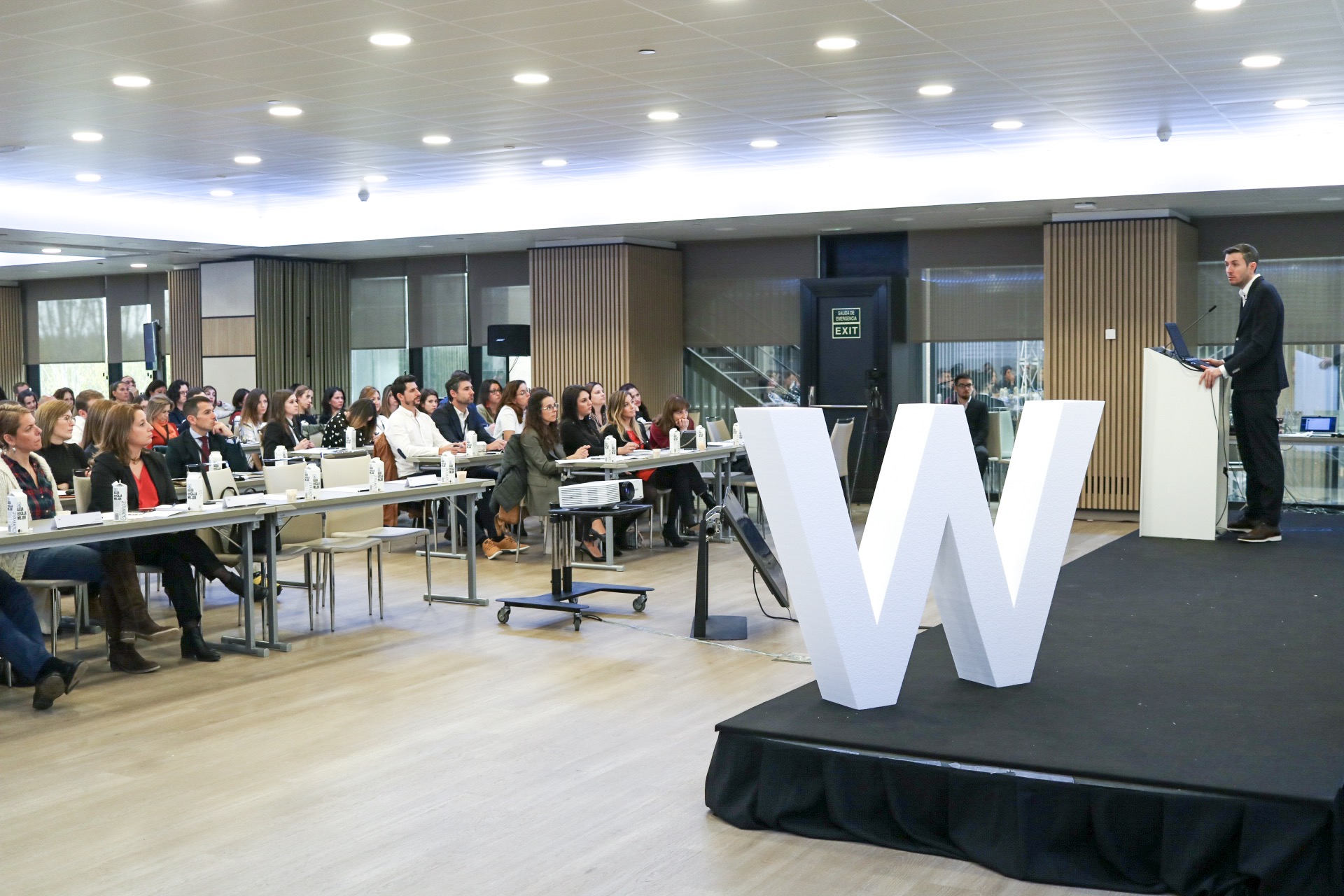 La  III Reunión Anual de Clínicas W se convirtió, un año más, en el encuentro de profesionales comprometidos con generar valor a través de la cercanía, la confianza y la excelencia del servicio. FOTO: Clínicas W