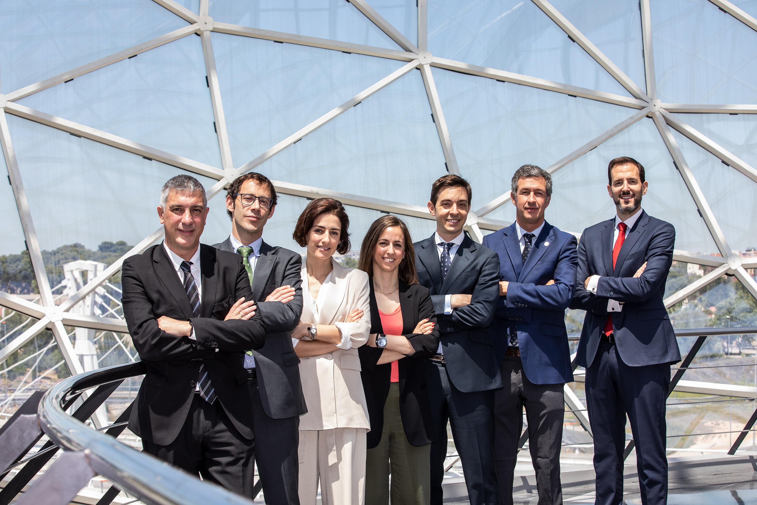 De izquierda a derecha: Antonio Bujaldón (presidente), Ignacio Sanz Sánchez (vocal), Olalla Argibay (vocal), Paula Matesanz (secretaria), Andrés Pascual (vocal), José Nart (vicepresidente) y Francisco Vijande (vocal).