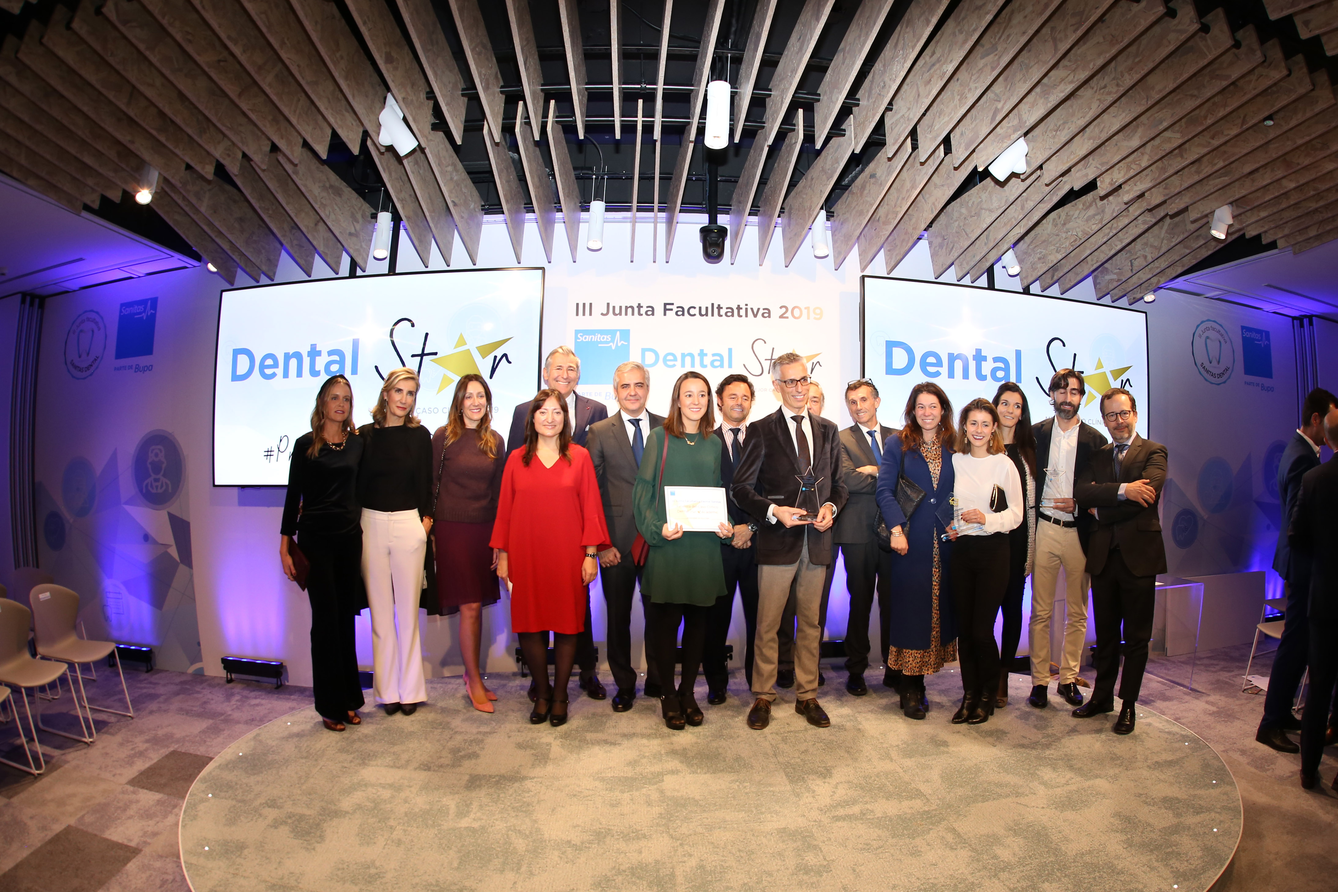 En la imagen, los finalistas y ganadores de los II Premios Sanitas Dental Star. FOTO: Sanitas