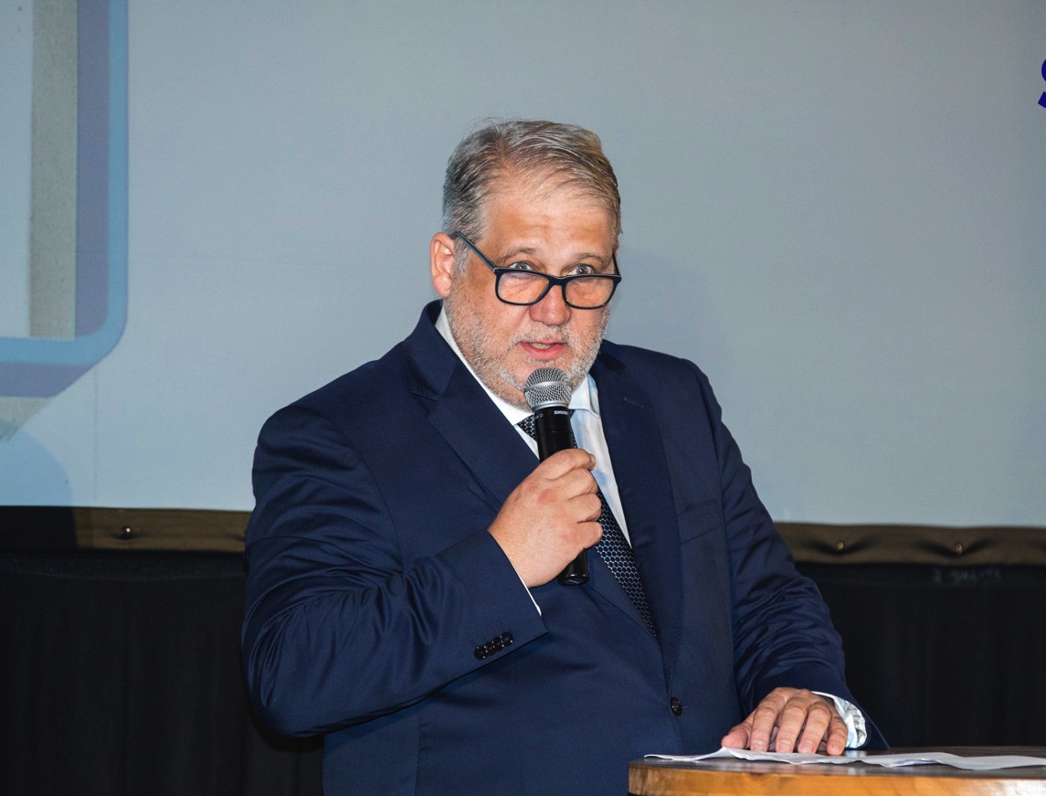 Federico Schmidt Reparaz, consejero delegado de Schmidt Dental Solutions, durante la celebración de los 100 años de la compañía. FOTO: Schmidt Dental Solutions