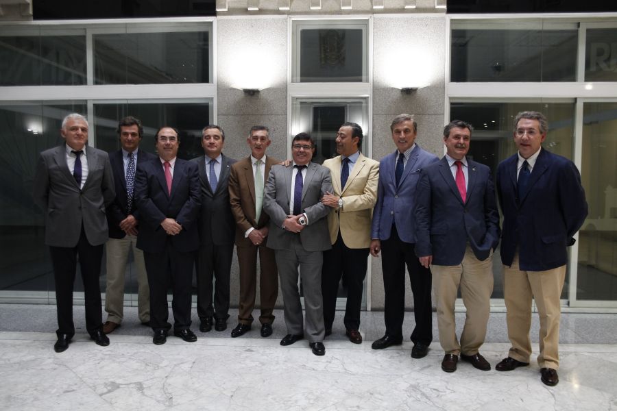 De izquierda a derecha: Guillermo Roser Puigserver, Jaime Sánchez Calderón, Luis Rasal Ortigas, Joaquín De Dios Varillas, Juan Carlos Llodra Calvo, Alfonso Villa Vigil, Oscar Castro Reino, José Antonio Zafra Anta, Francisco García Lorente, Alejandro López Quiroga.  