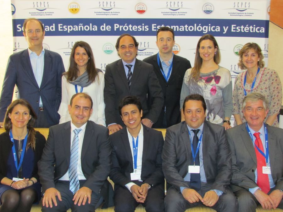 El presidente de Sepes, el Dr. Nacho Rodríguez, con los ponentes del evento de Primavera.